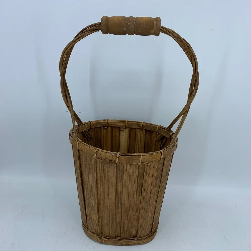 Vtg Woven Bamboo Grape Basket Cottagecore Painted Fruit Decor Rustic Country